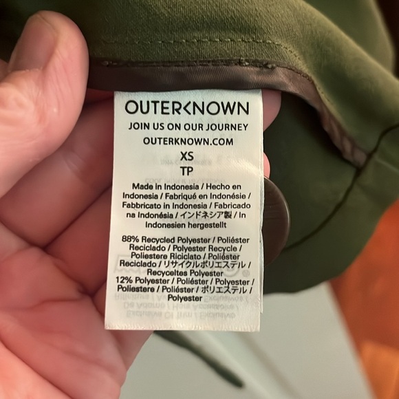 OUTERKNOWN Baker Trench Coat in olive size XS - Picture 8 of 8